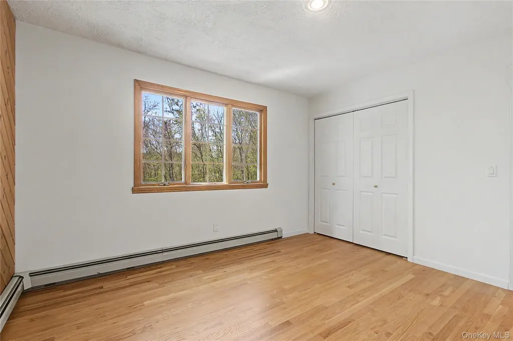 24 Richard Road Mahopac NY 10541