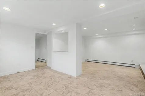 24 Richard Road Mahopac NY 10541