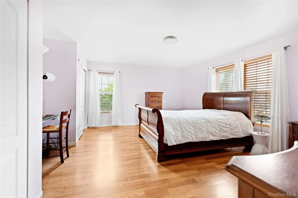 159 Main Avenue Mastic NY 11950