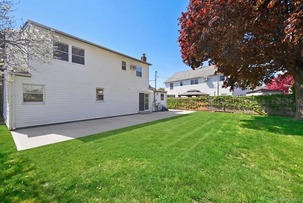 440 Cole Place Bethpage NY 11714