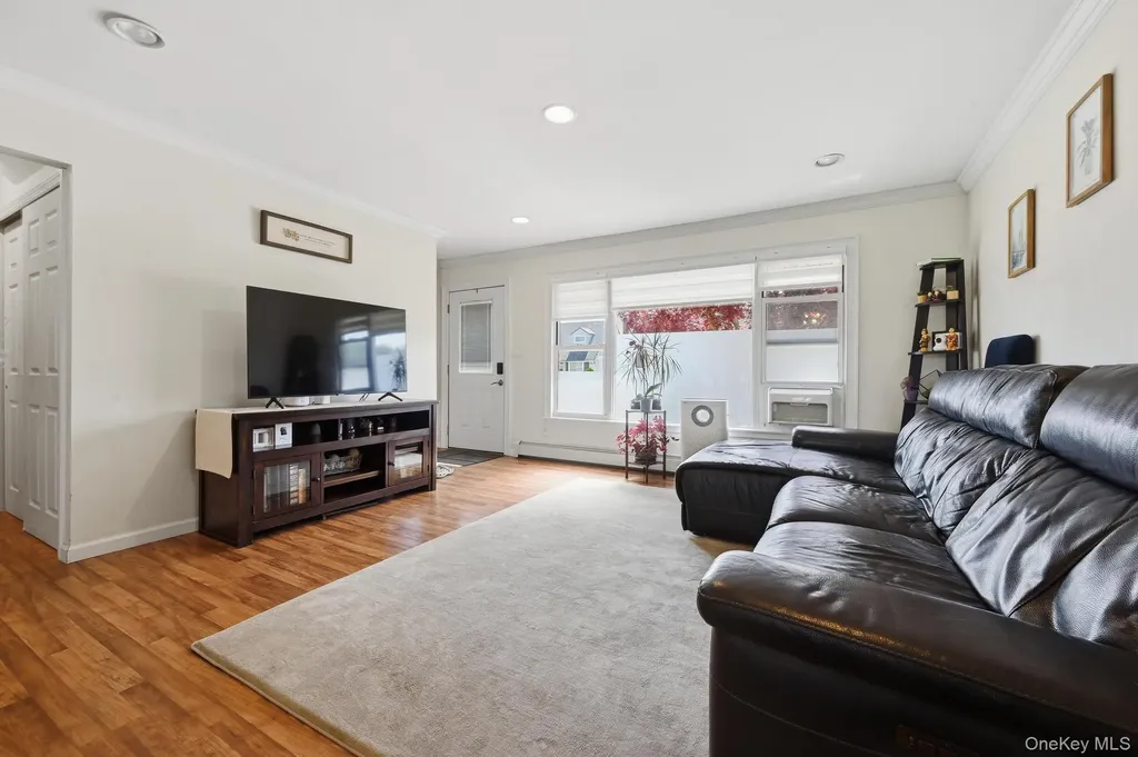 440 Cole Place Bethpage NY 11714