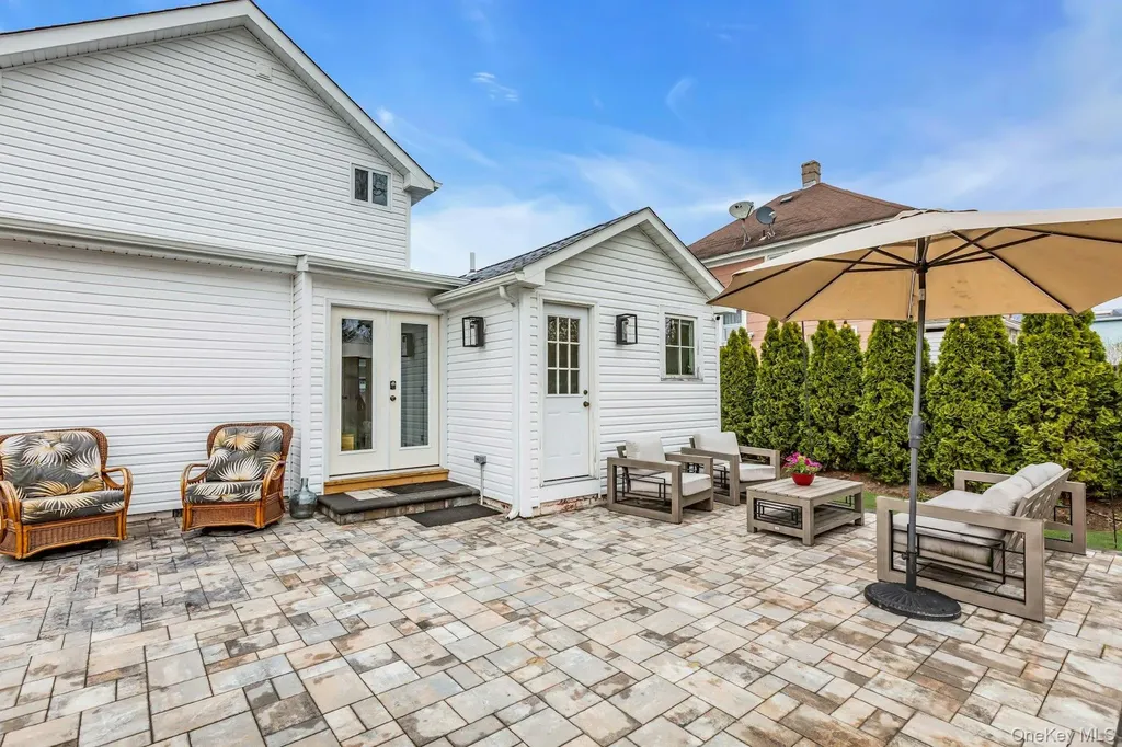 30 Liberty Street Patchogue NY 11772