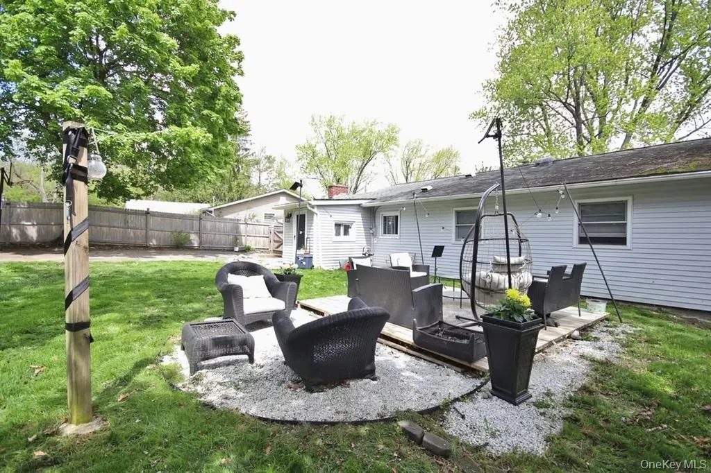 27 Cooper Drive Monroe NY 10950