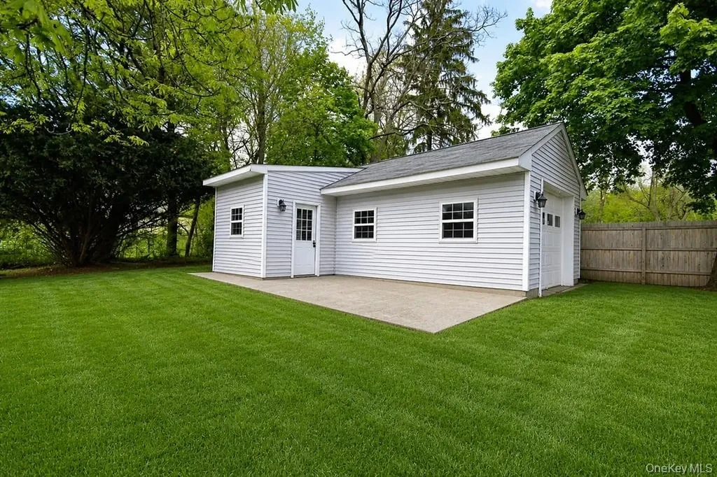 27 Cooper Drive Monroe NY 10950