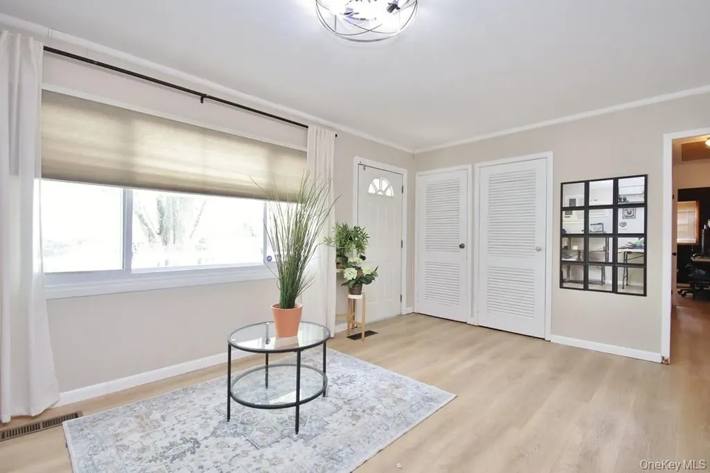 27 Cooper Drive Monroe NY 10950