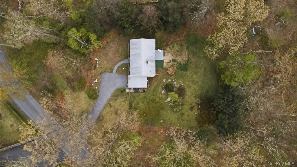 24 Carolyn Way Somers NY 10589