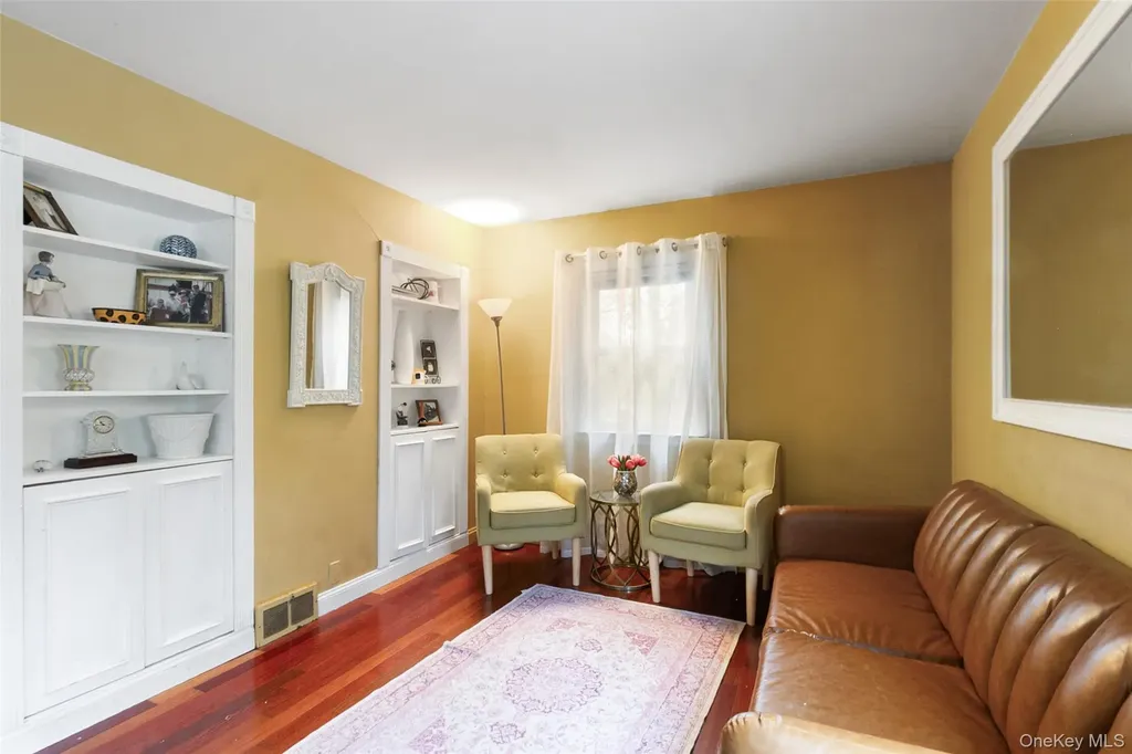 24 Carolyn Way Somers NY 10589