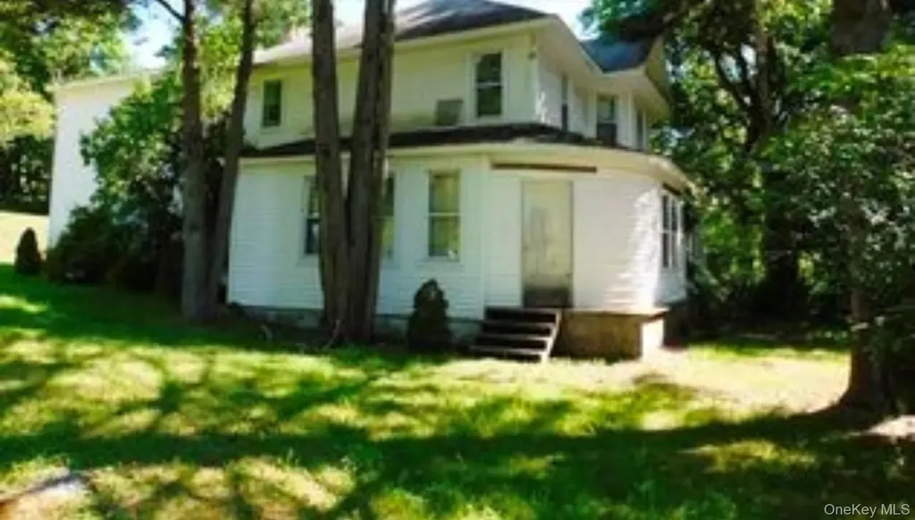 5833 State Route 42 Fallsburg NY 12733