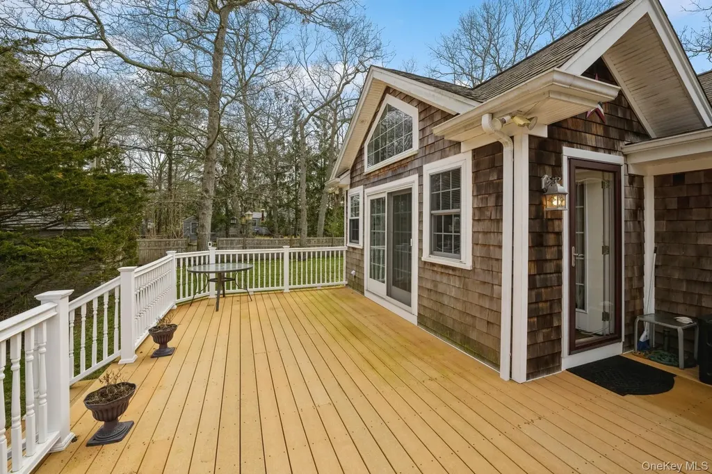229 Springville Road Hampton Bays NY 11946