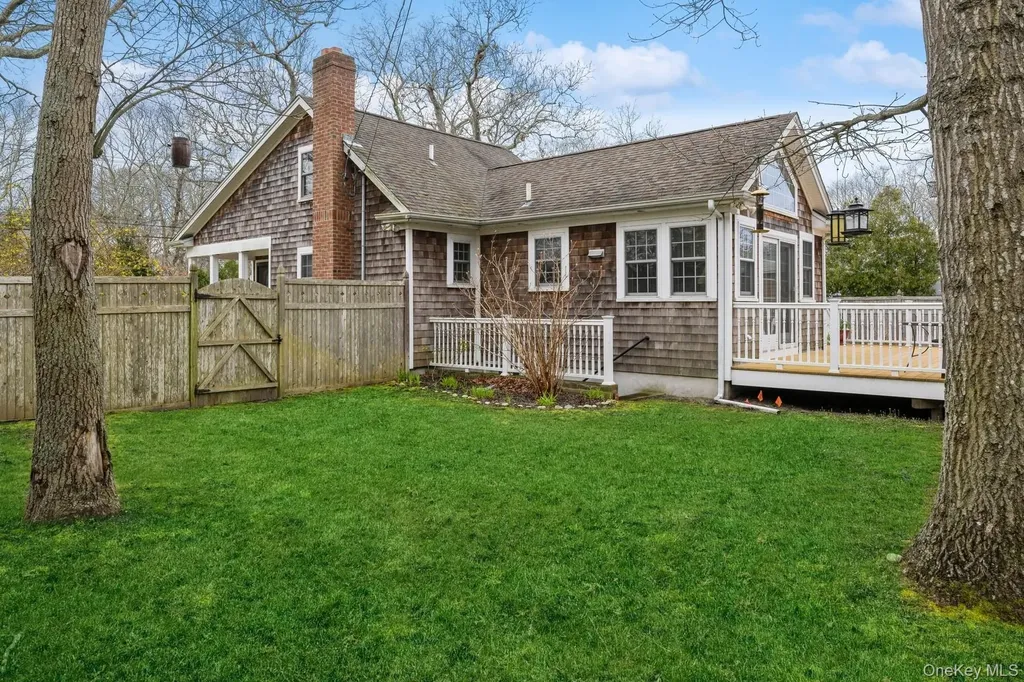 229 Springville Road Hampton Bays NY 11946