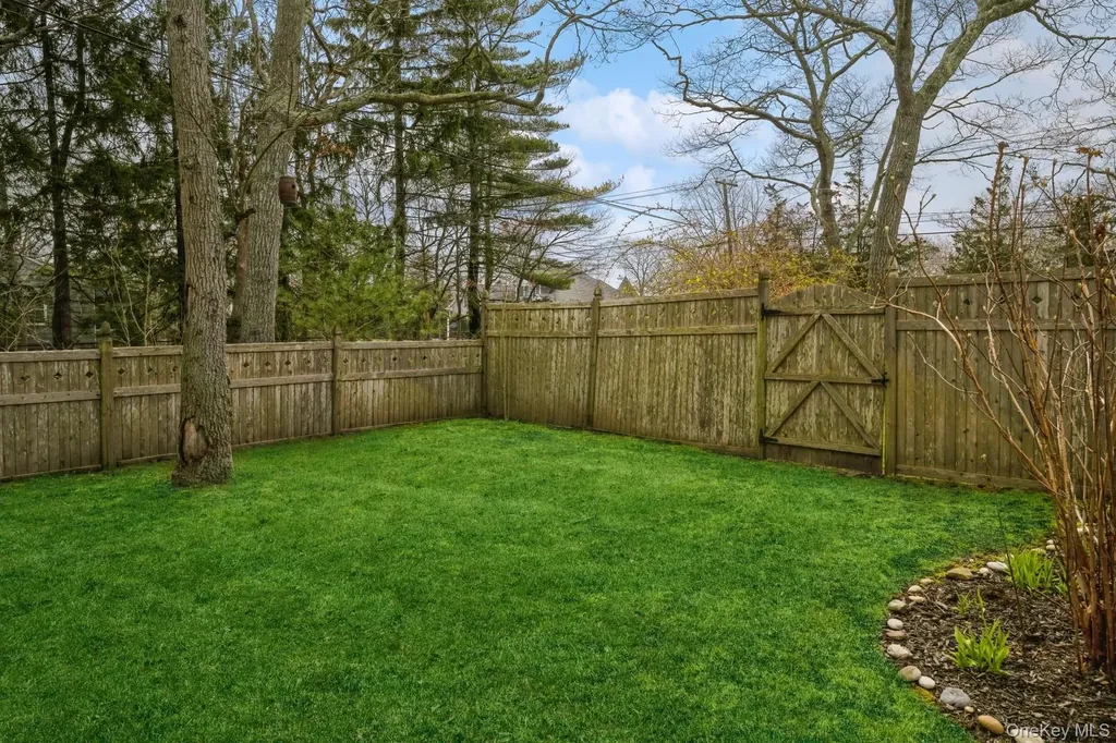 229 Springville Road Hampton Bays NY 11946