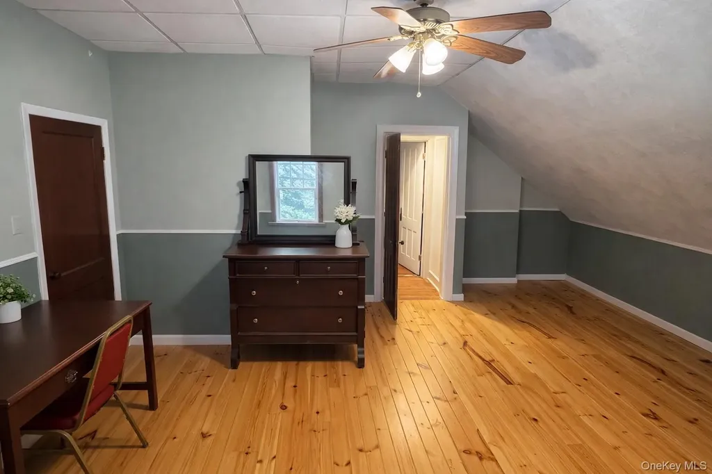 107 Whitehall Road Call Listing Agent NY 12209