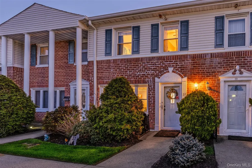 3530 Long Beach Road Oceanside NY 11572
