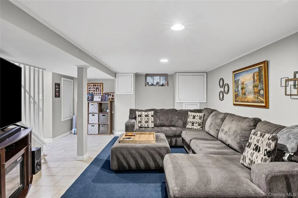 3530 Long Beach Road Oceanside NY 11572