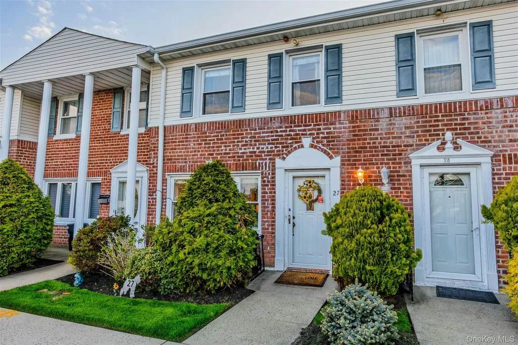 3530 Long Beach Road Oceanside NY 11572