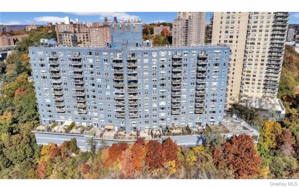 2400 Johnson Avenue Bronx NY 10463