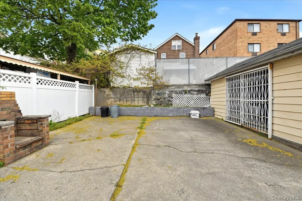 3408 Ely Avenue Bronx NY 10469