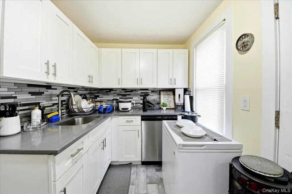 3408 Ely Avenue Bronx NY 10469