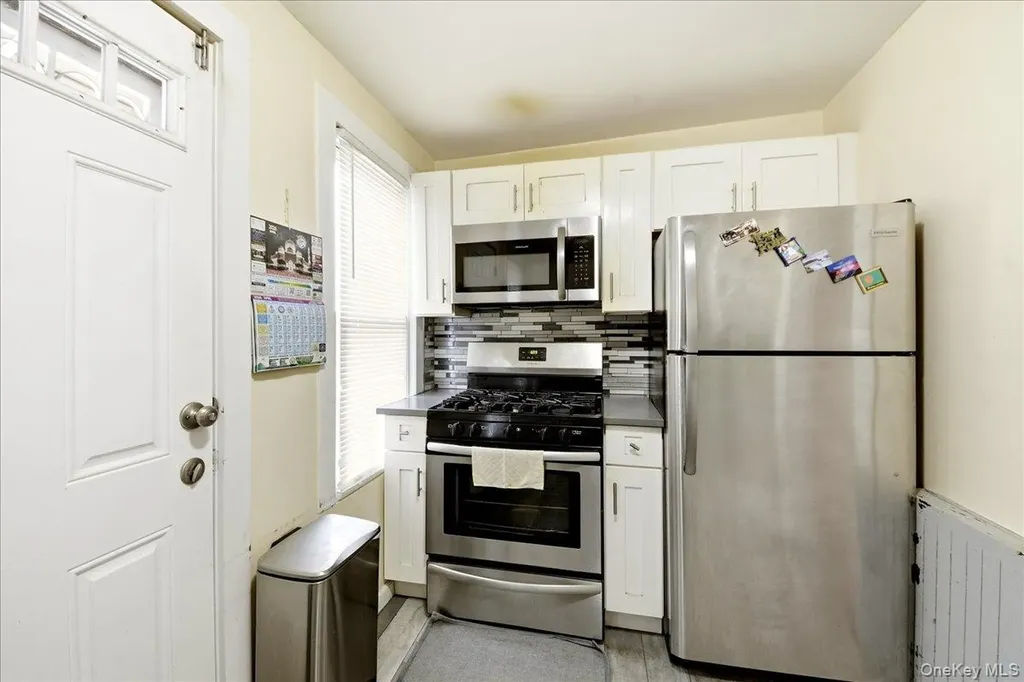 3408 Ely Avenue Bronx NY 10469