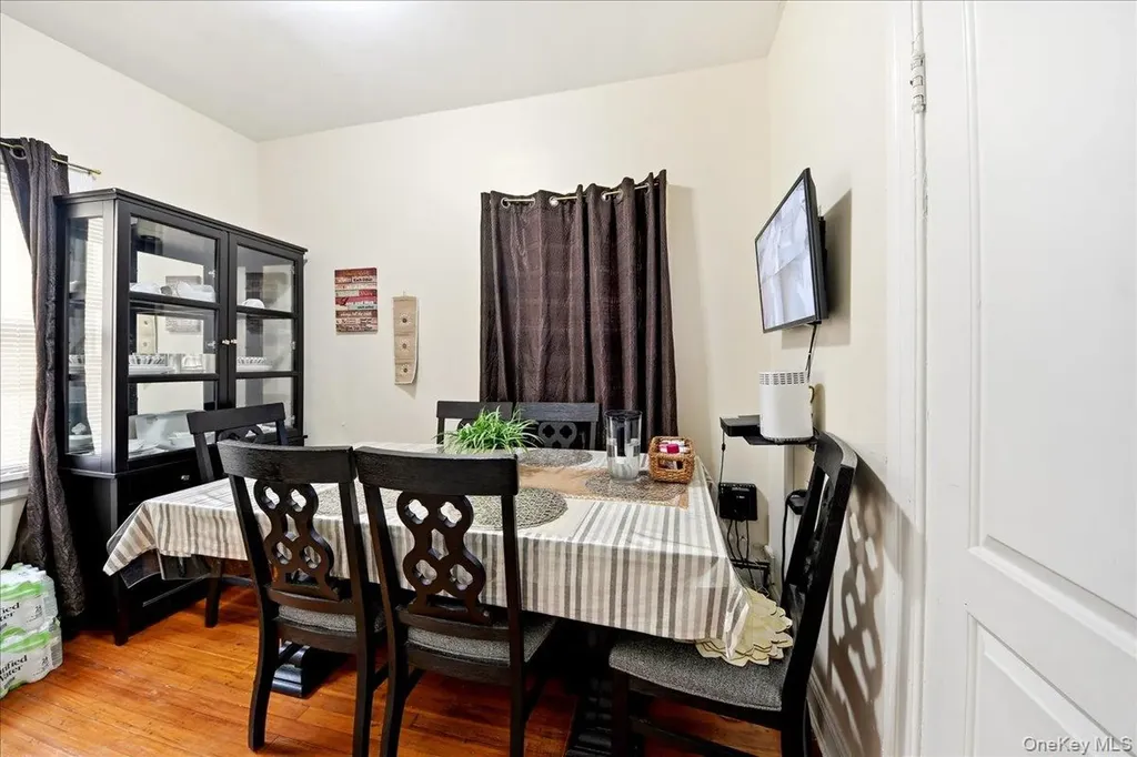 3408 Ely Avenue Bronx NY 10469