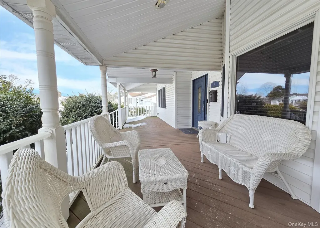 4 Cameo Road Commack NY 11725