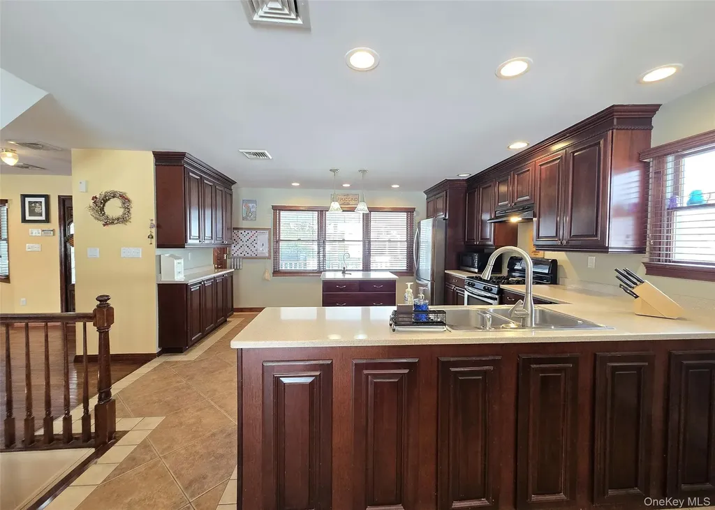 4 Cameo Road Commack NY 11725