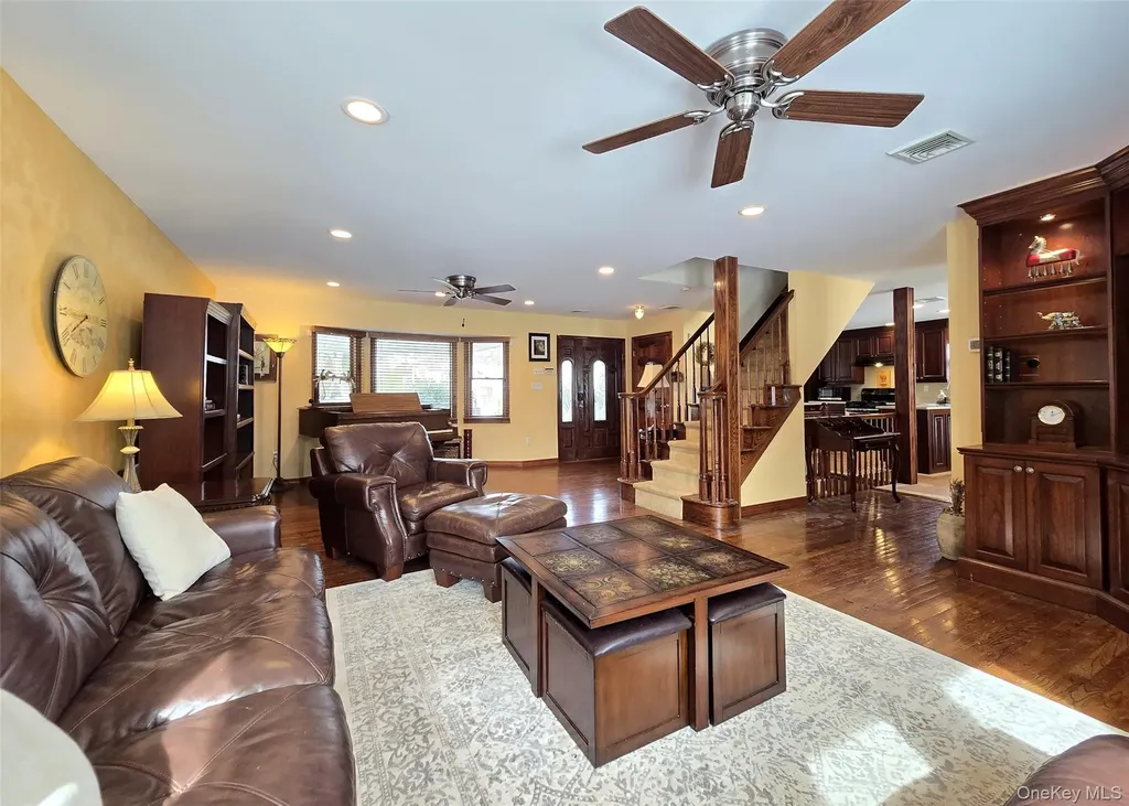 4 Cameo Road Commack NY 11725