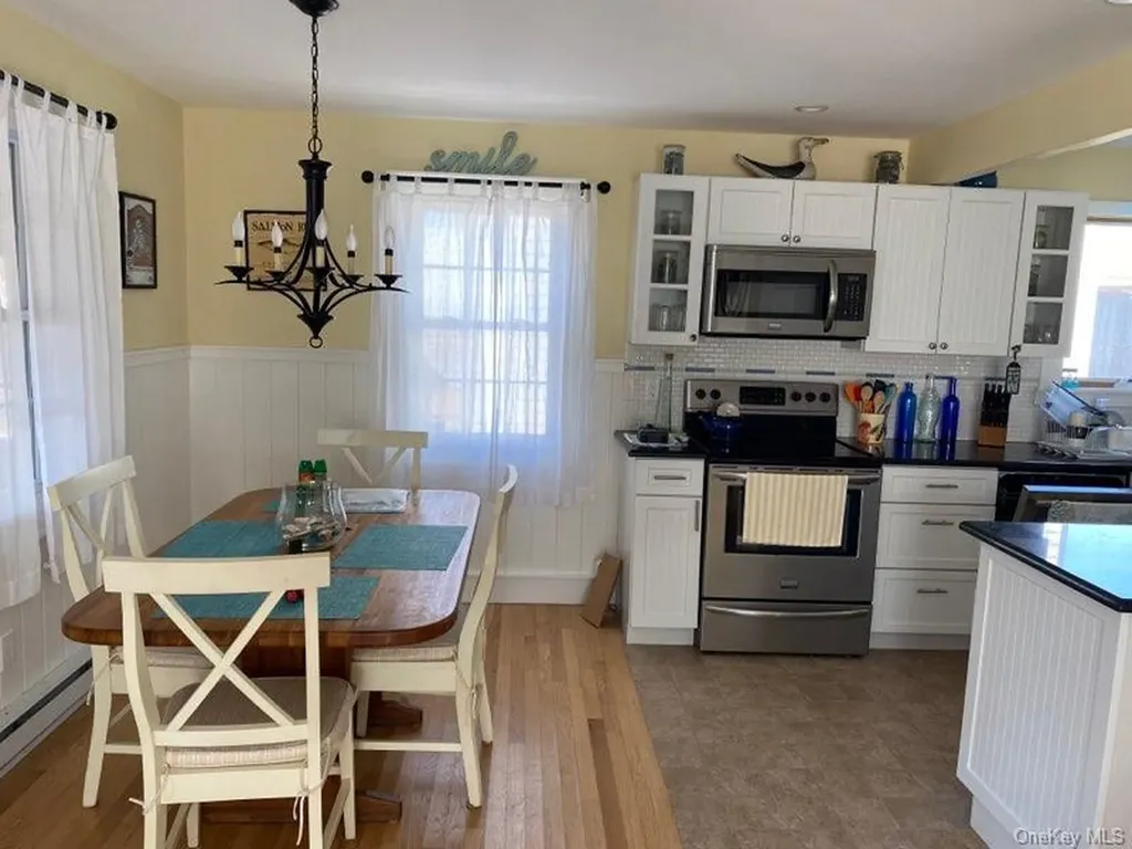 144 Bungalow Ocean Beach NY 11770