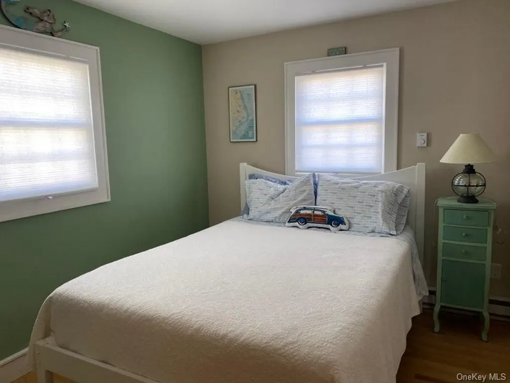 144 Bungalow Ocean Beach NY 11770