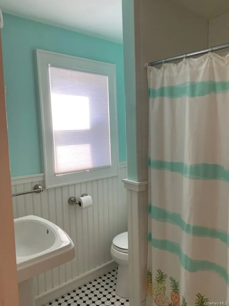 144 Bungalow Ocean Beach NY 11770