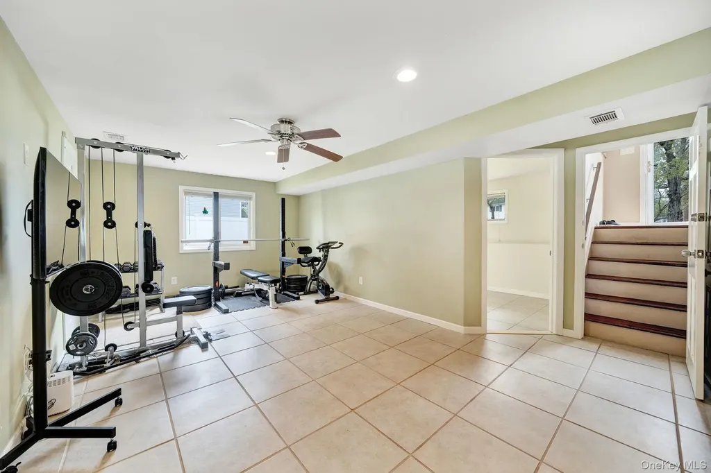 27 Pheasant Drive Commack NY 11725