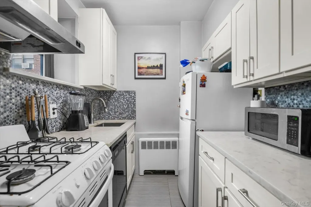 58 Grace Avenue Great Neck NY 11021
