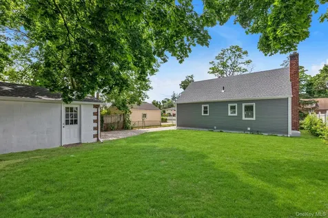 773 Nostrand Avenue Uniondale NY 11553
