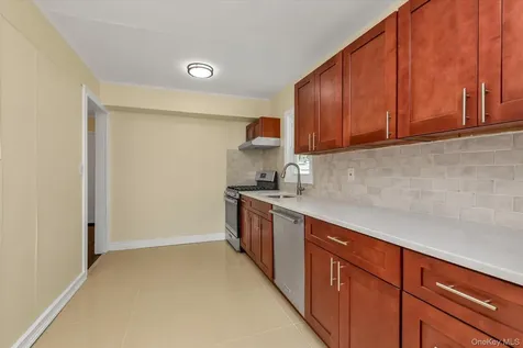 773 Nostrand Avenue Uniondale NY 11553