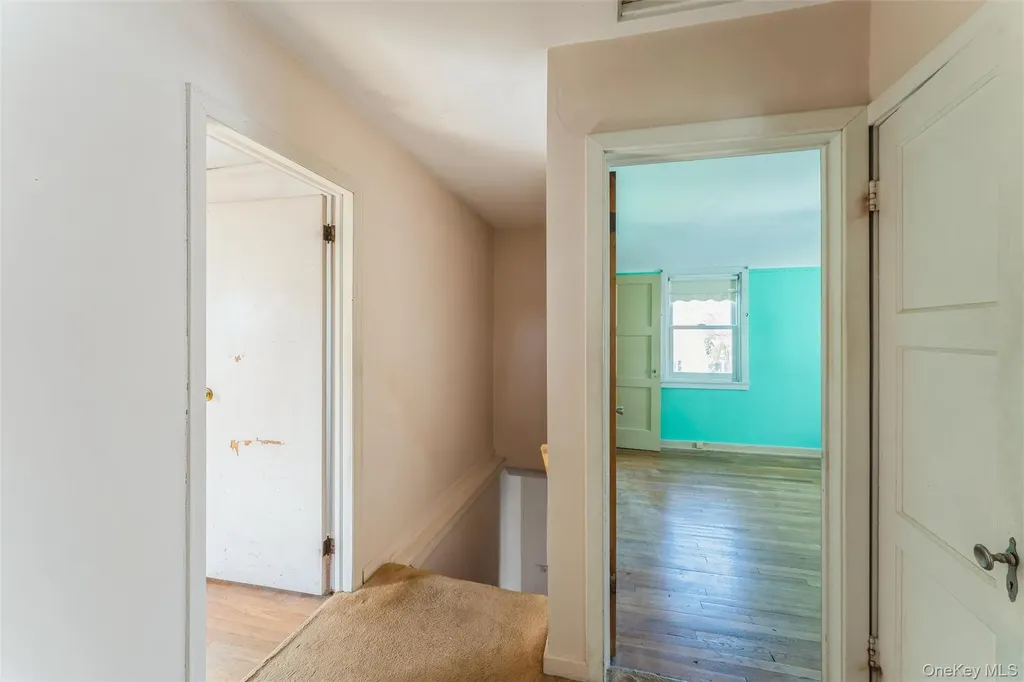 211 Norfeld Boulevard Elmont NY 11003