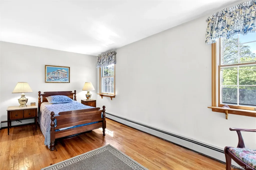 46 Mulberry Avenue Garden City NY 11530