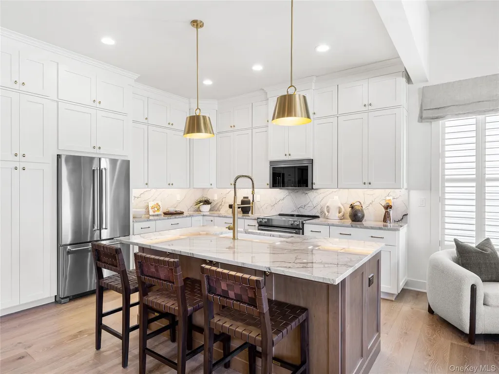 2075 Summit Loop Carmel NY 10512