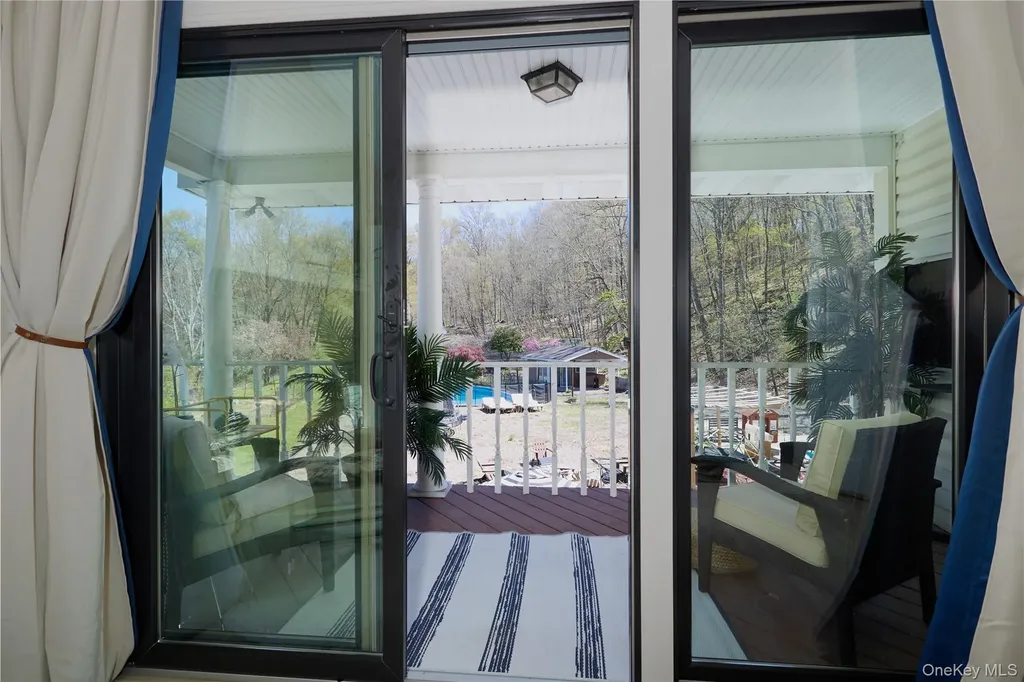 32 Cole Road Pleasant Valley NY 12569