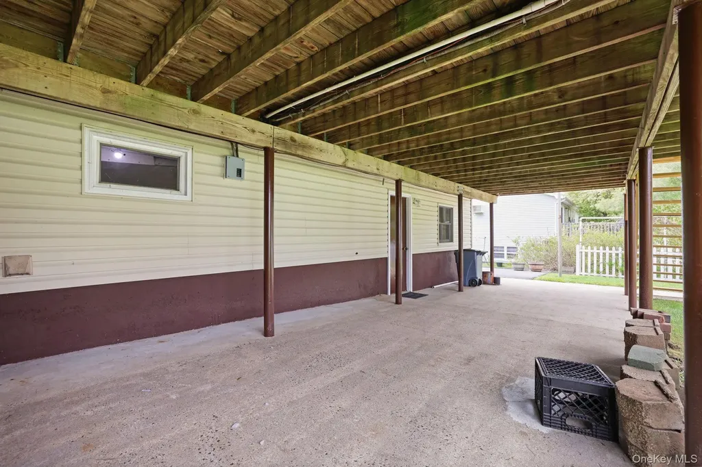 12 Carnation Drive Nanuet NY 10954