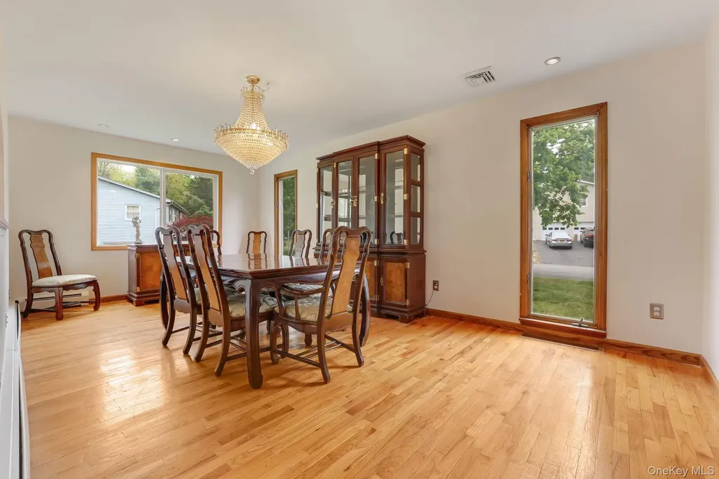 12 Carnation Drive Nanuet NY 10954