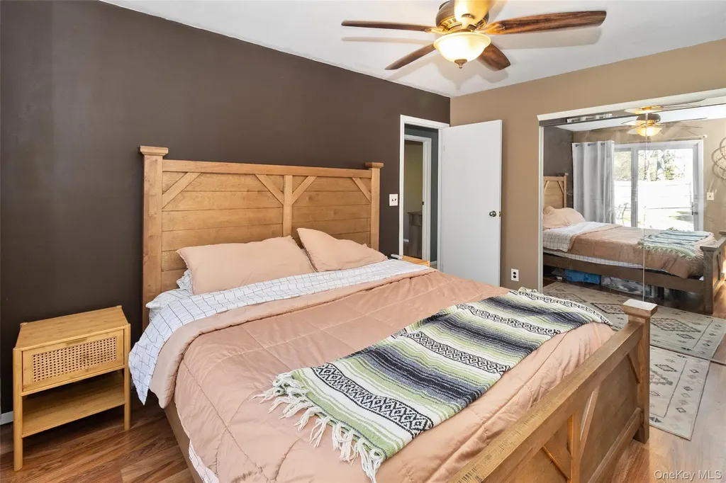 38 Corey Trail Ridge NY 11961