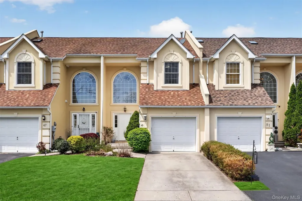 49 Oak Hill Road Middletown NY 10941