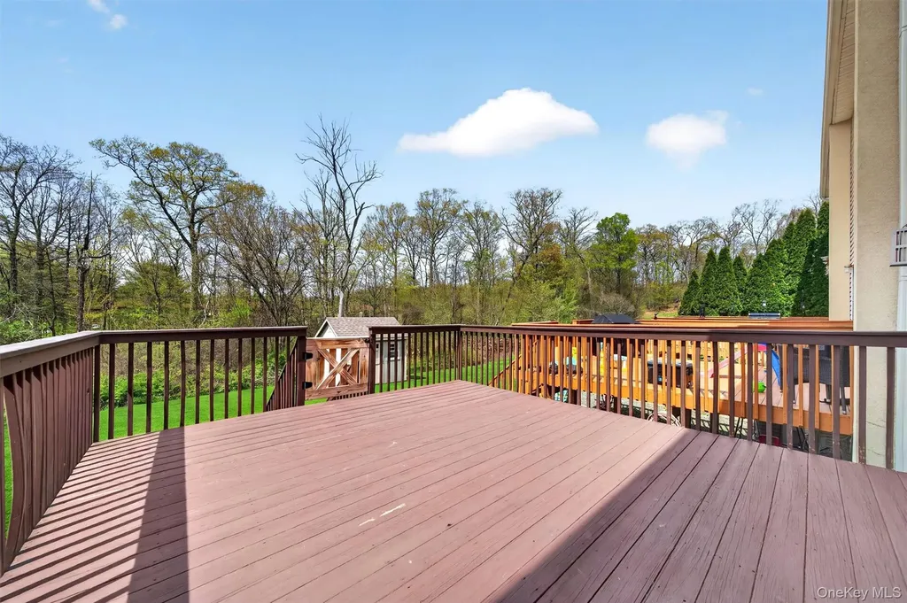 49 Oak Hill Road Middletown NY 10941
