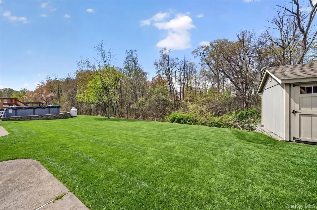 49 Oak Hill Road Middletown NY 10941