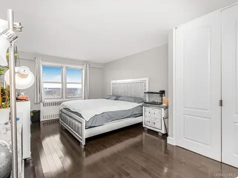 1841 Central Park Avenue Yonkers NY 10710