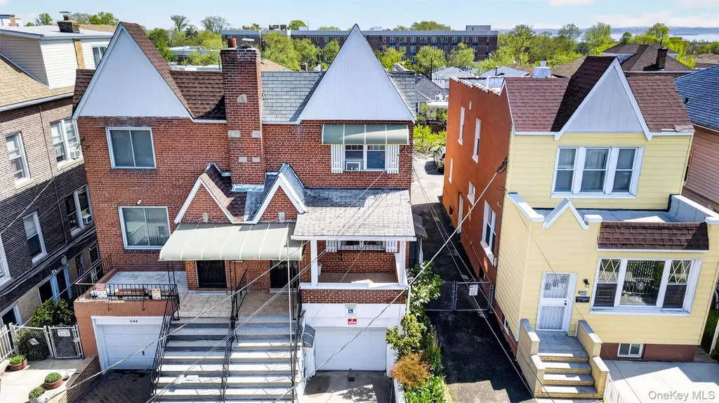 642 Edison Avenue Bronx NY 10465
