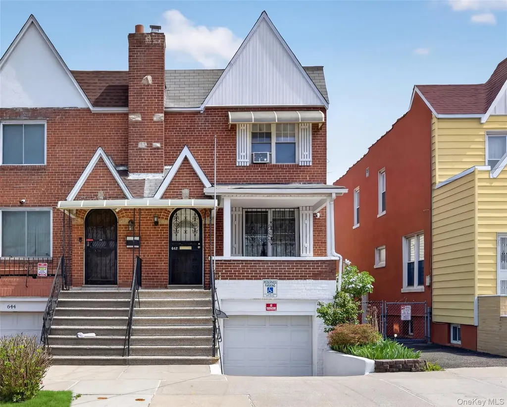 642 Edison Avenue Bronx NY 10465