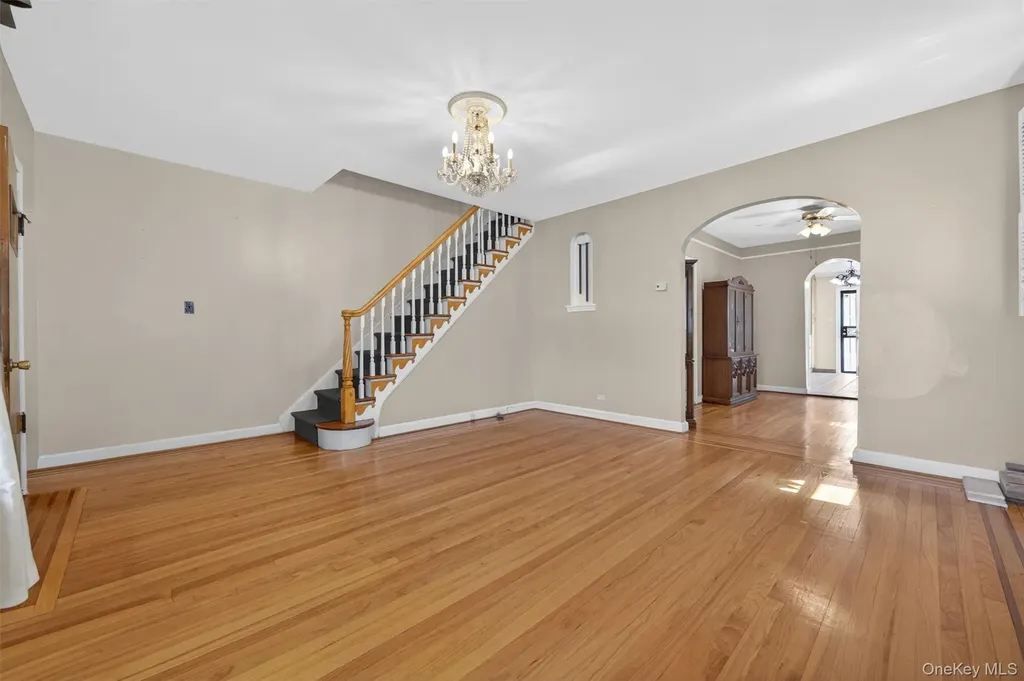 642 Edison Avenue Bronx NY 10465