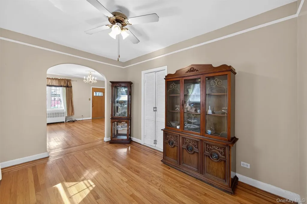 642 Edison Avenue Bronx NY 10465