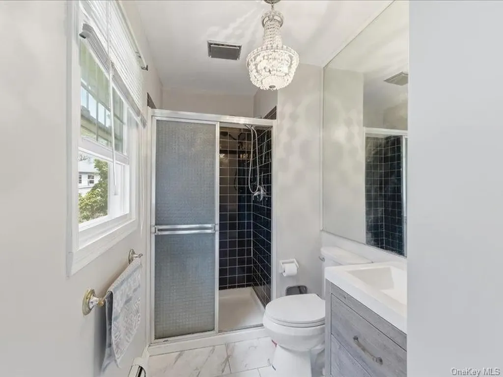 7 Stepping Stone Crescent Dix Hills NY 11746